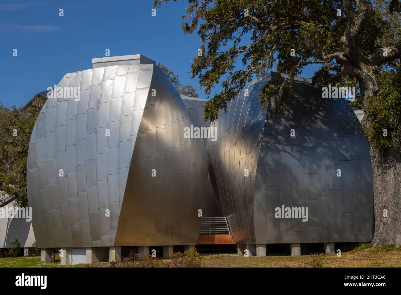 The Ohr-O'Keefe Museum Of Art  in Biloxi, MS designed by architect Frank Gehry. Stock Photo