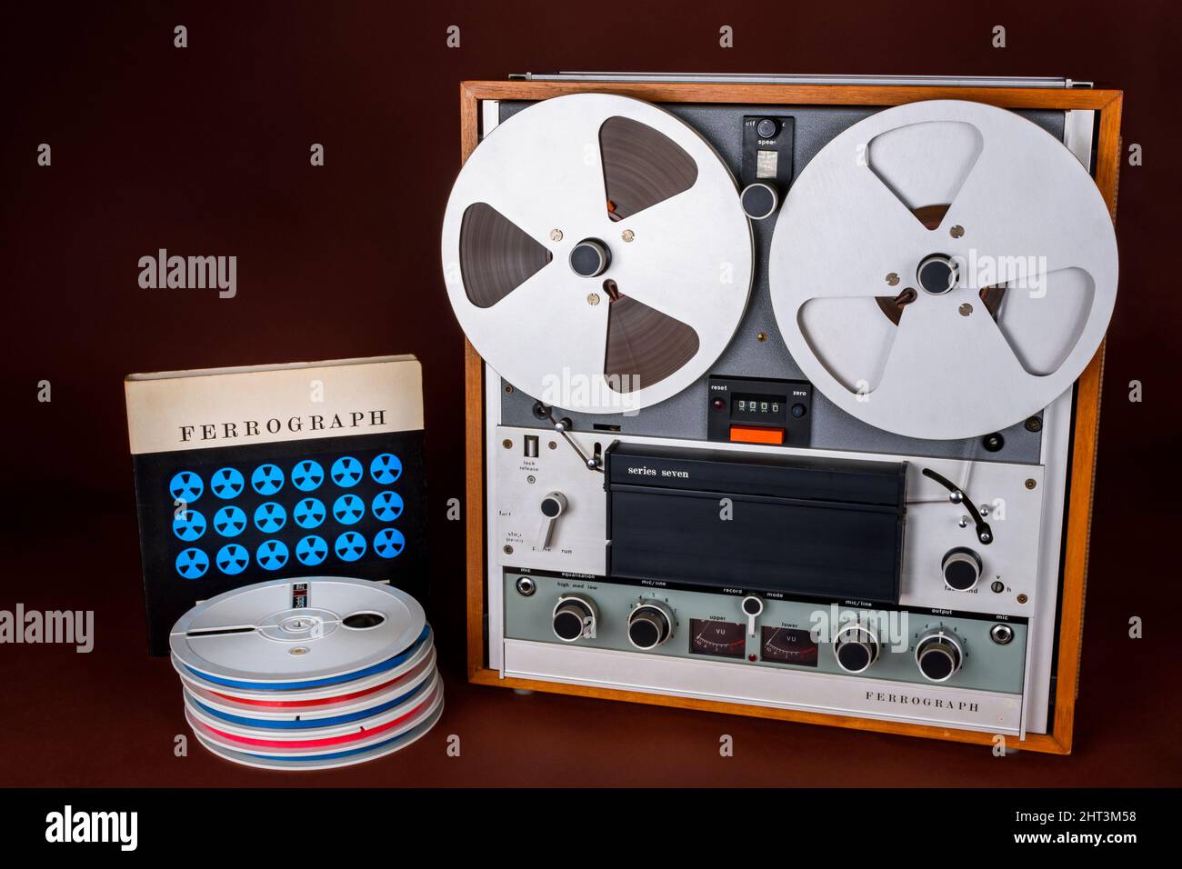 Reel to reel tape hi-res stock photography and images - Alamy