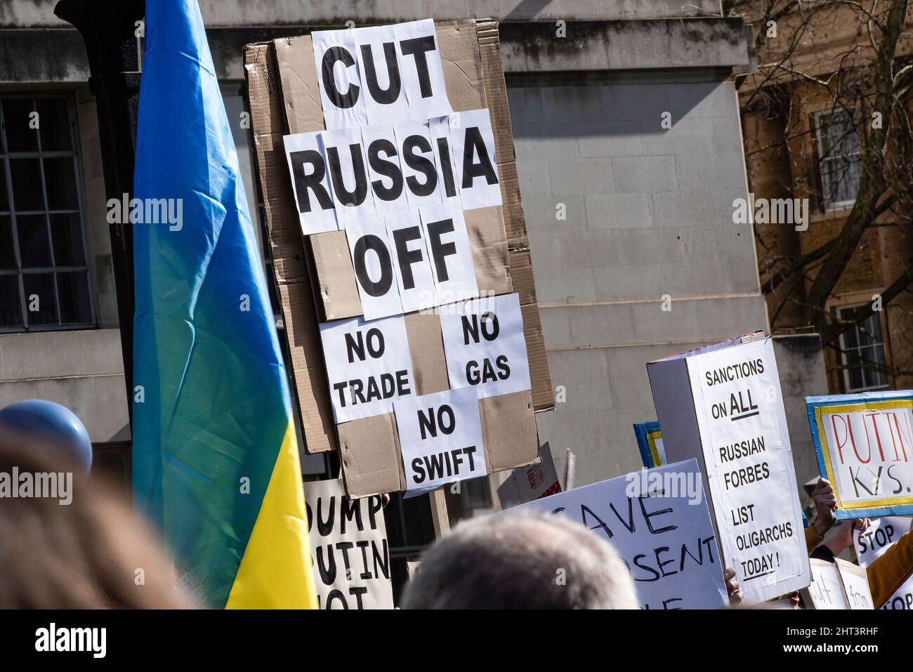 London, UK. 26th Feb, 2022. Placards are seen with inscriptions at Downing Street, London, UK, following Russia's invasion of Ukraine during the demonstration. Credit: SOPA Images Limited/Alamy Live News Stock Photo