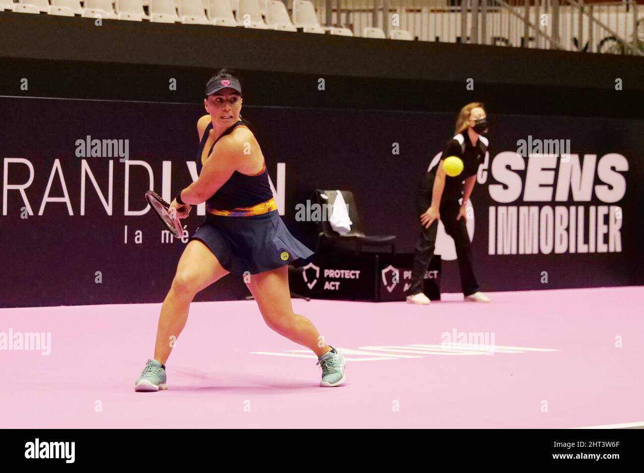 Ekaterine Gorgodze (GEO) in action against Samantha Murray (GBR) during the Open 6eme Sens, Metropole de Lyon 2022, WTA 250 tennis tournament on February 26, 2022 at Palais des Sports de Gerland in Lyon, France - Photo: Patrick Cannaux/DPPI/LiveMedia Stock Photo