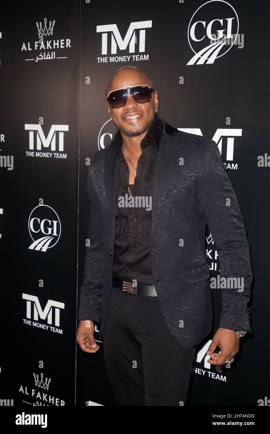 Miami Beach, FL - FEB 24: Donell Jones attends Floyd Mayweather’s