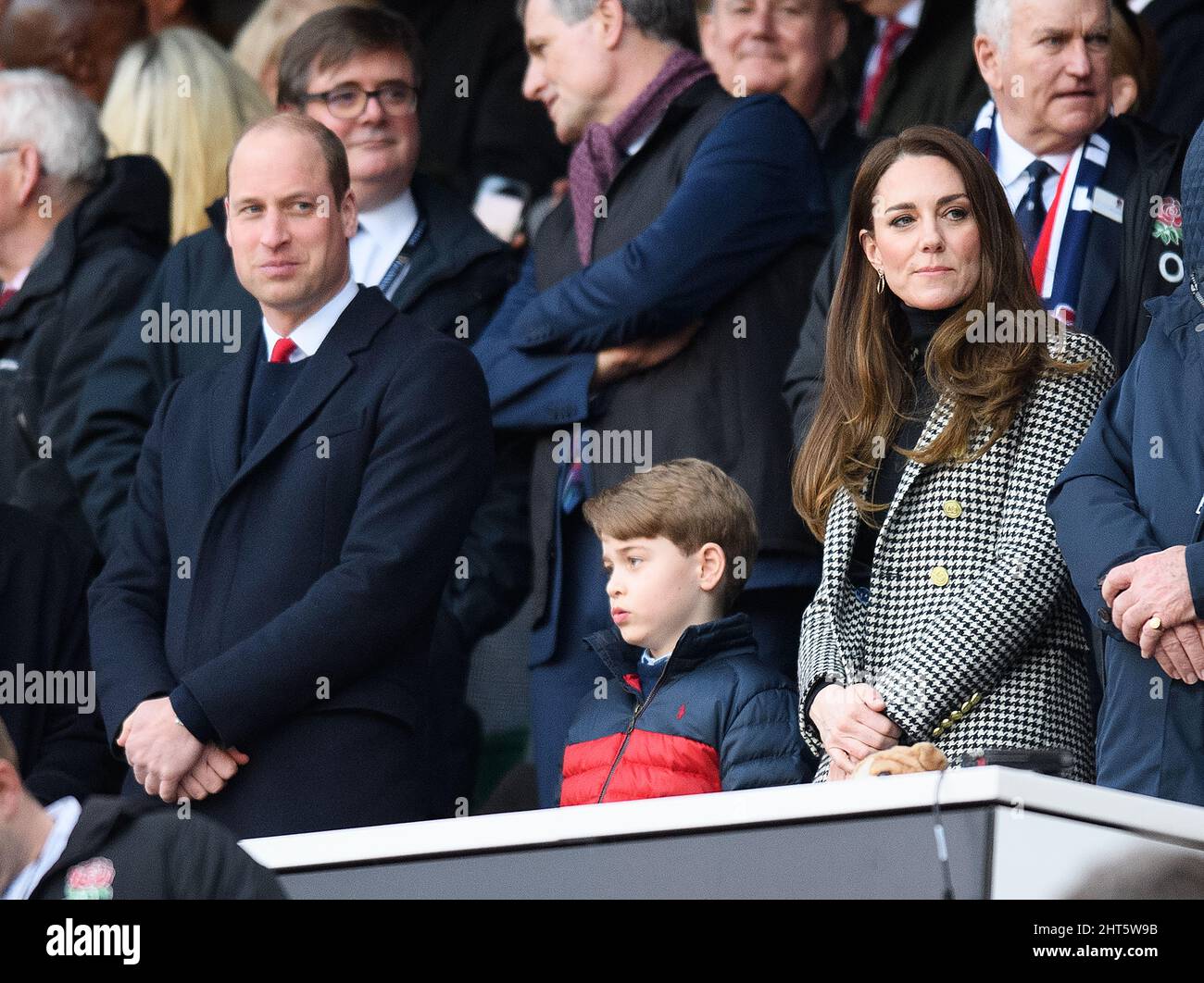 Twickenham,london, UK. 26 February 2022 - England v Wales - Guinness Six Nations - Twickenham Stadium  Prince William, Catherine Duchess Of Cambridge and Prince George during the match against Wales  Picture Credit : © Mark Pain / Alamy Live News Stock Photo