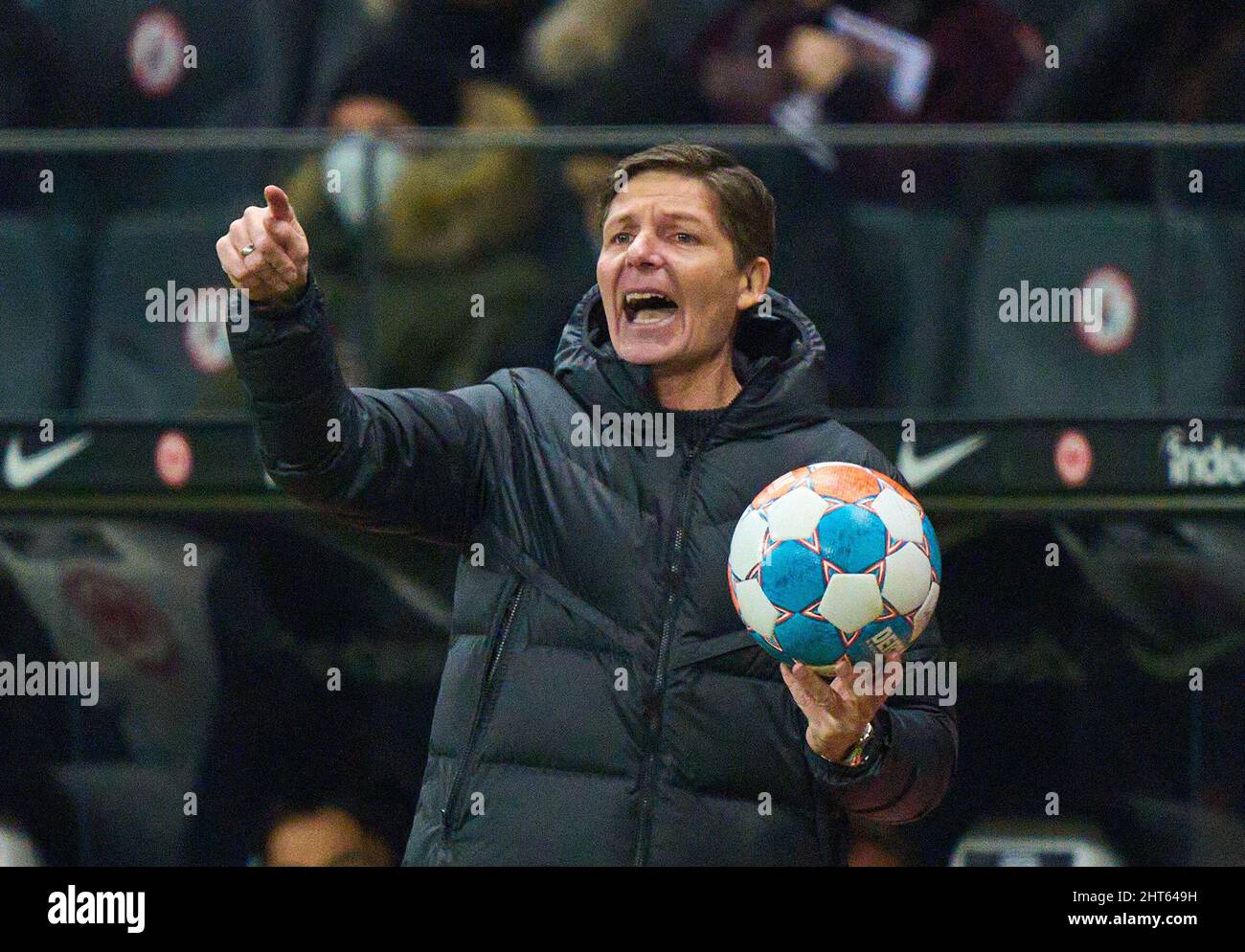 Page 16 - Bayern Trainer High Resolution Stock Photography and Images -  Alamy