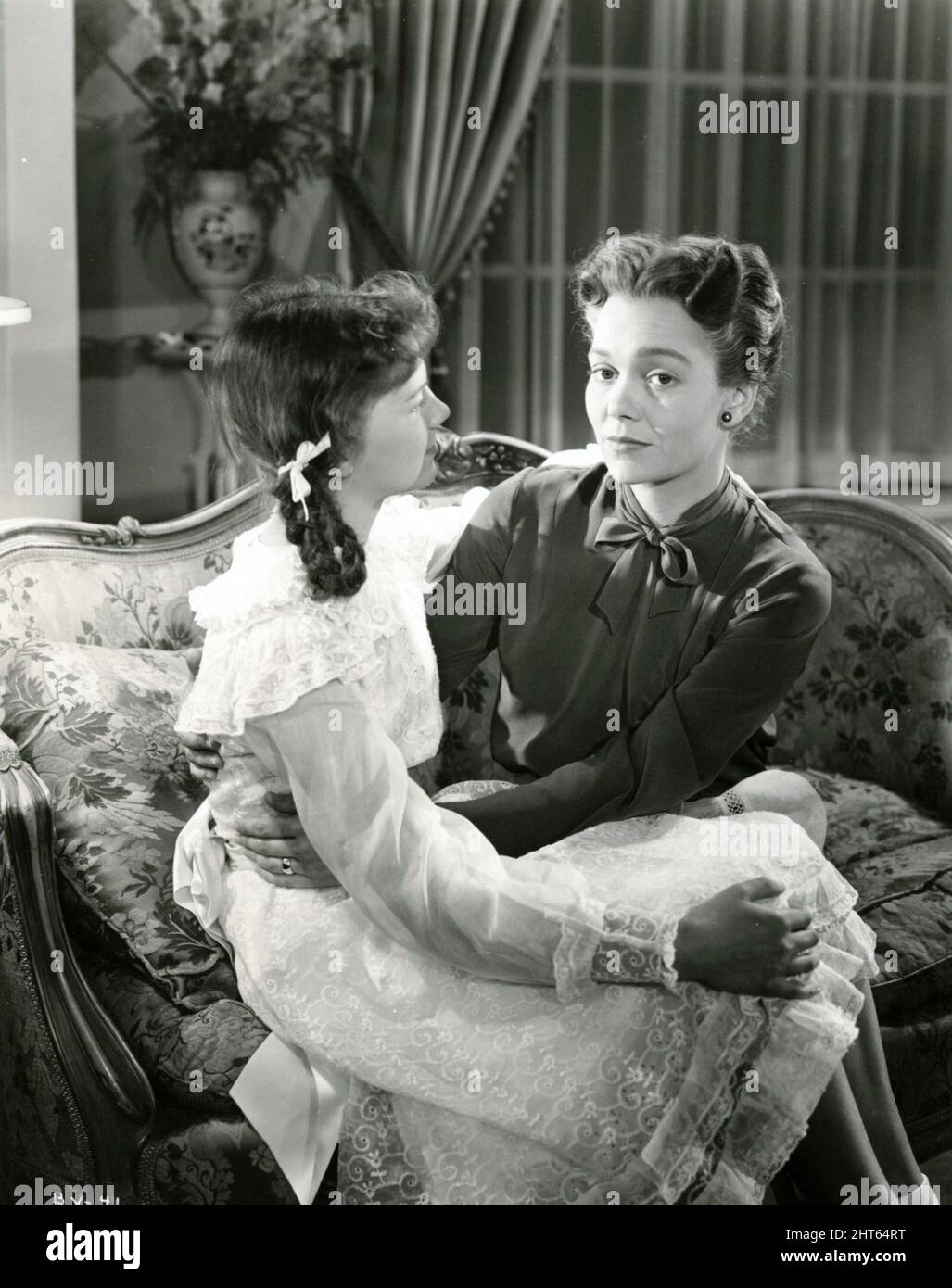 Natalie Wood Blue Veil 1951 Hi Res Stock Photography And Images Alamy