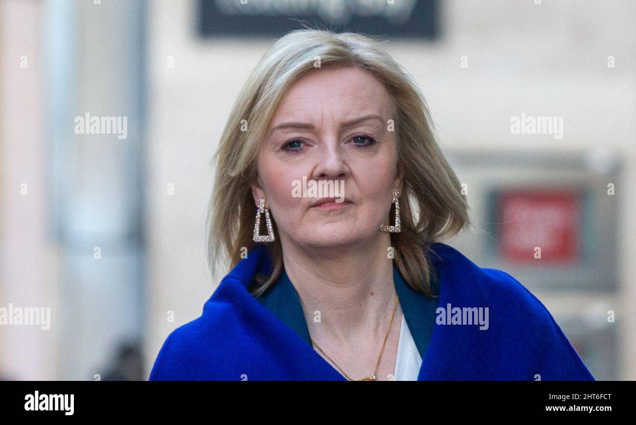 London England UK 27th Feb 2022 Foreign Secretary LIZ TRUSS Is london-england-uk-27th-feb-2022-foreign-secretary-liz-truss-is