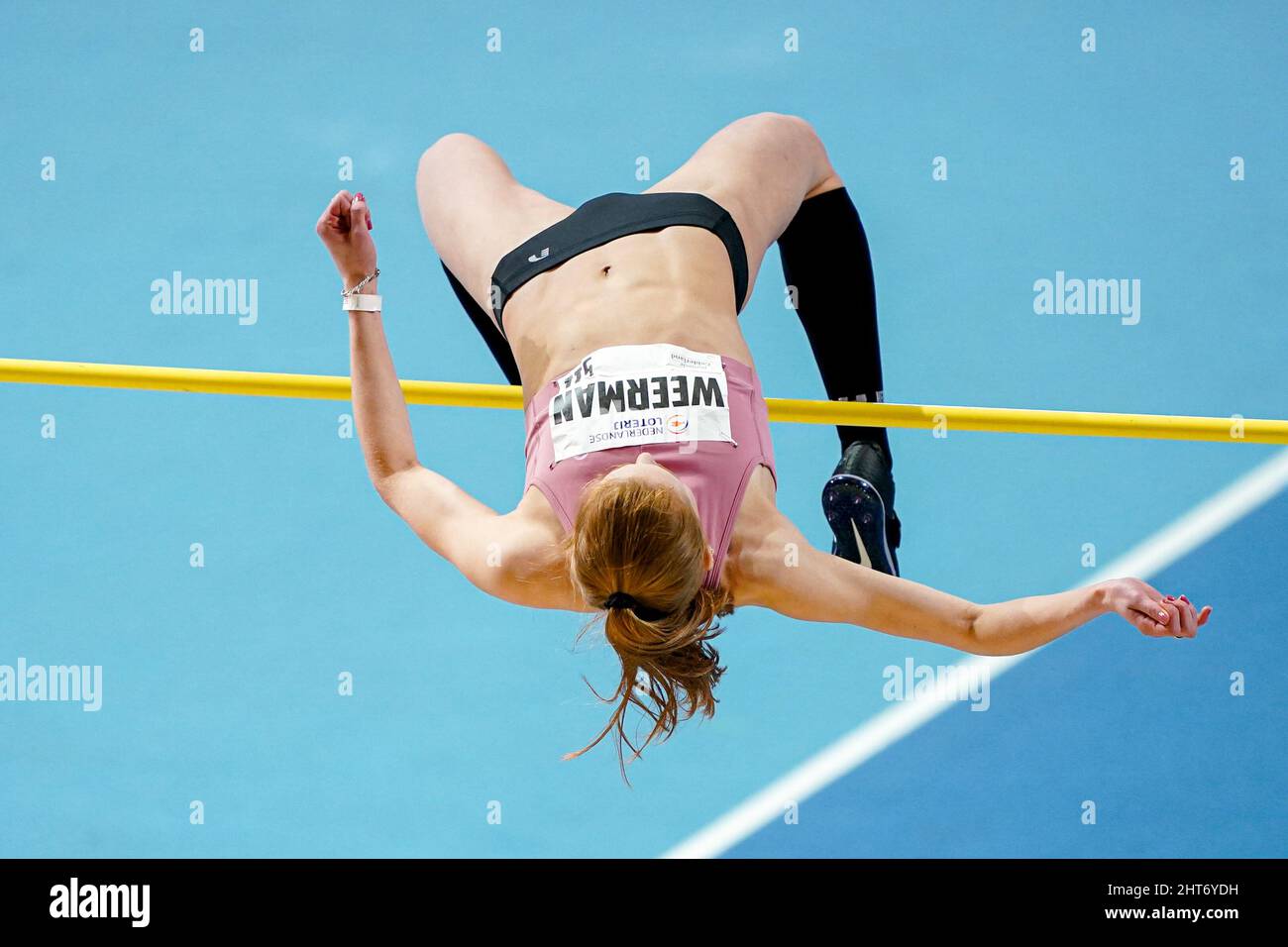 APELDOORN, NETHERLANDS - FEBRUARY 27: Britt Weerman competing during the NK Atletiek at Omnisport on February 27, 2022 in Apeldoorn, Netherlands (Photo by Andre Weening/Orange Pictures) Stock Photo