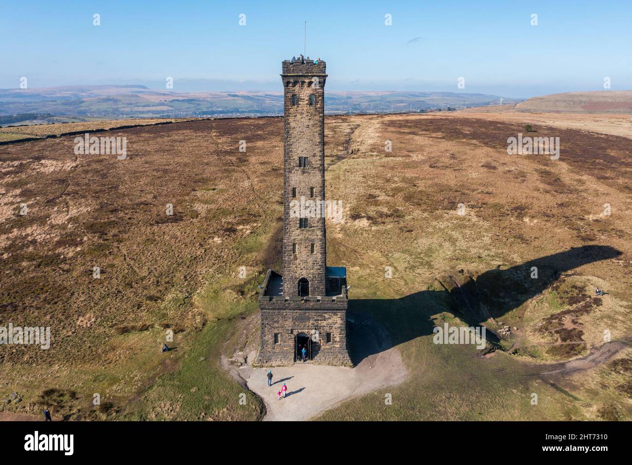 Peel Tower, Bury , Greater Manchester, UK Weather. A lovely day across Greater Manchester greets Peel Tower Built in 1852, this well known Bury landmark was erected in tribute to one of Bury's most famous sons, Sir Robert Peel; founder of the Police force and Prime Minister 1841-1846 . Credit : Tom McAtee/Alamy Live News Stock Photo
