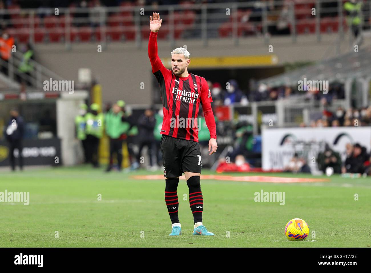 Italy, Milan, february 25 2022: Theo Hernandez (Milan defender) ready for a  free kick in the second half during football match AC MILAN vs UDINESE,  Serie A 2021-2022 day27, San Siro stadium (