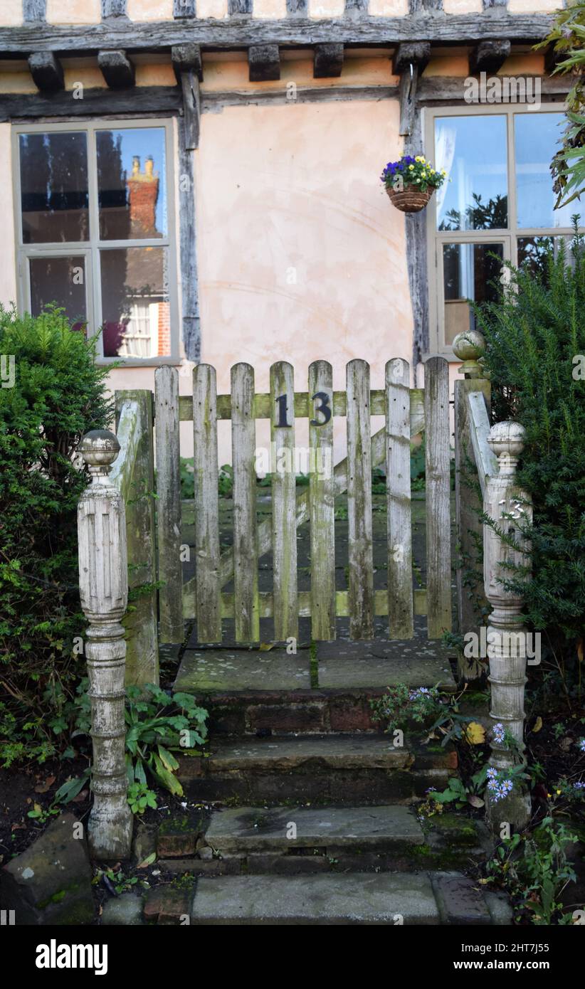 Gate numbers hi-res stock photography and images - Alamy