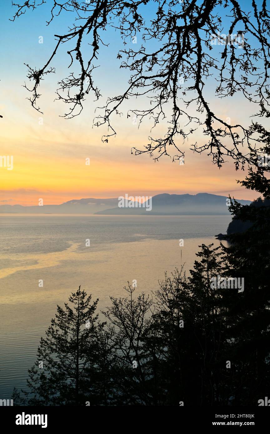 Sunset over the San Juan Islands In The Pacific Northwest Stock Photo