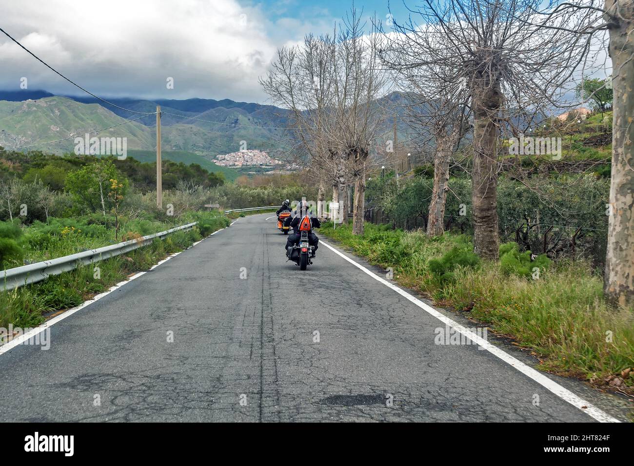 Motorcycle Riders Riding Down Road Harley group highway hi-res stock photography and images - Alamy