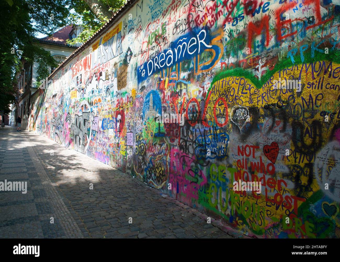 "John Lennon" Graffiti wall in Prague Stock Photo Alamy
