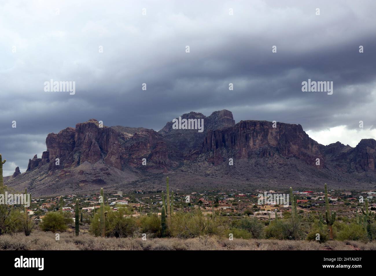 Range of Superstition Mountains in Arizona Stock Photo - Alamy
