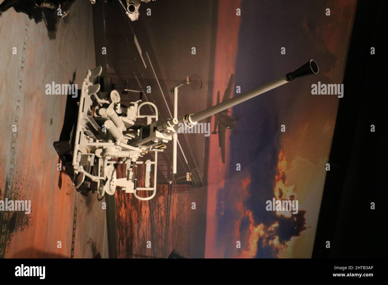 25 mm Hotchkiss automatic antiaircraft gun in Seattle aviation museum