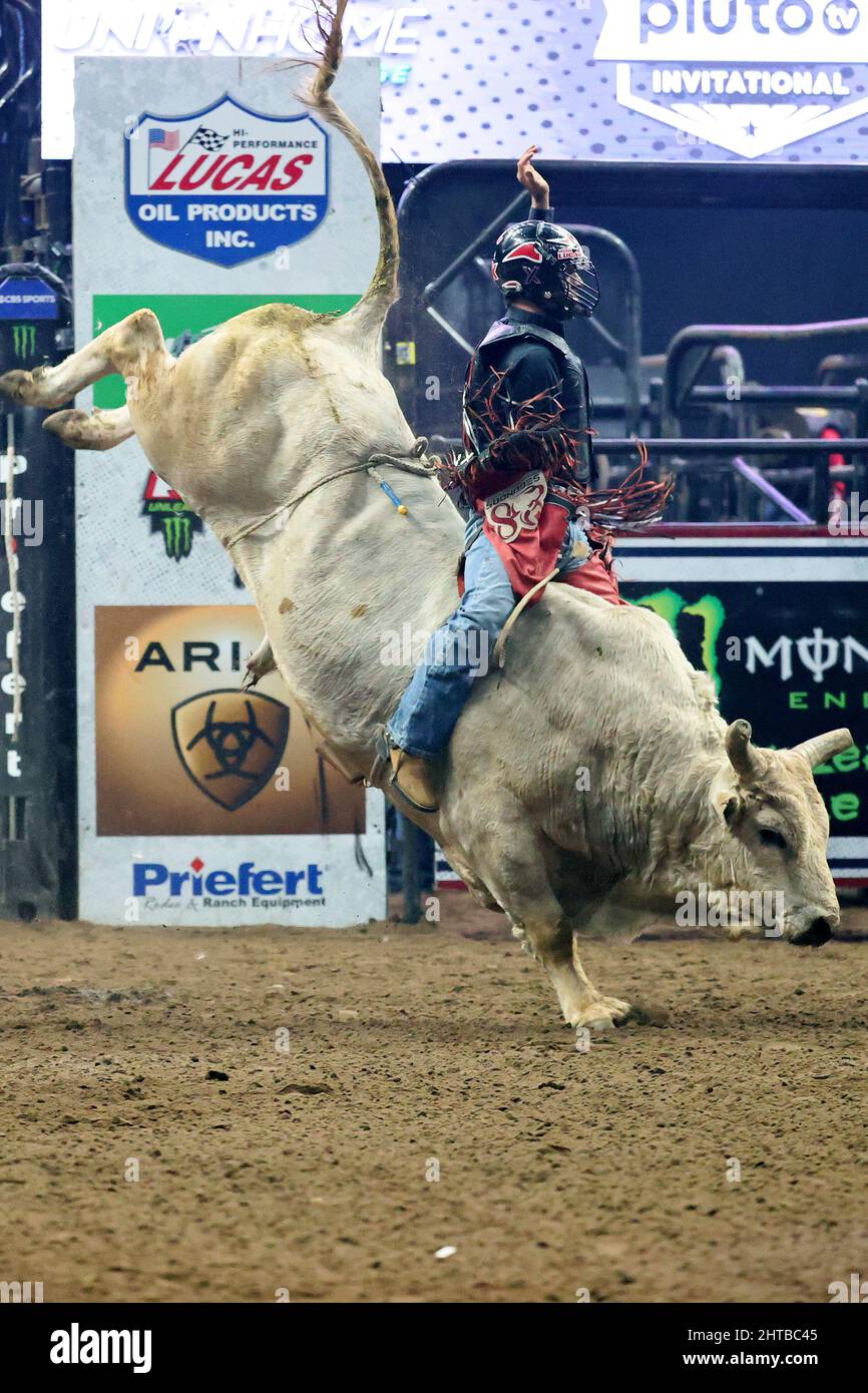 Pbr professional bull riders hi-res stock photography and images - Page 4 -  Alamy