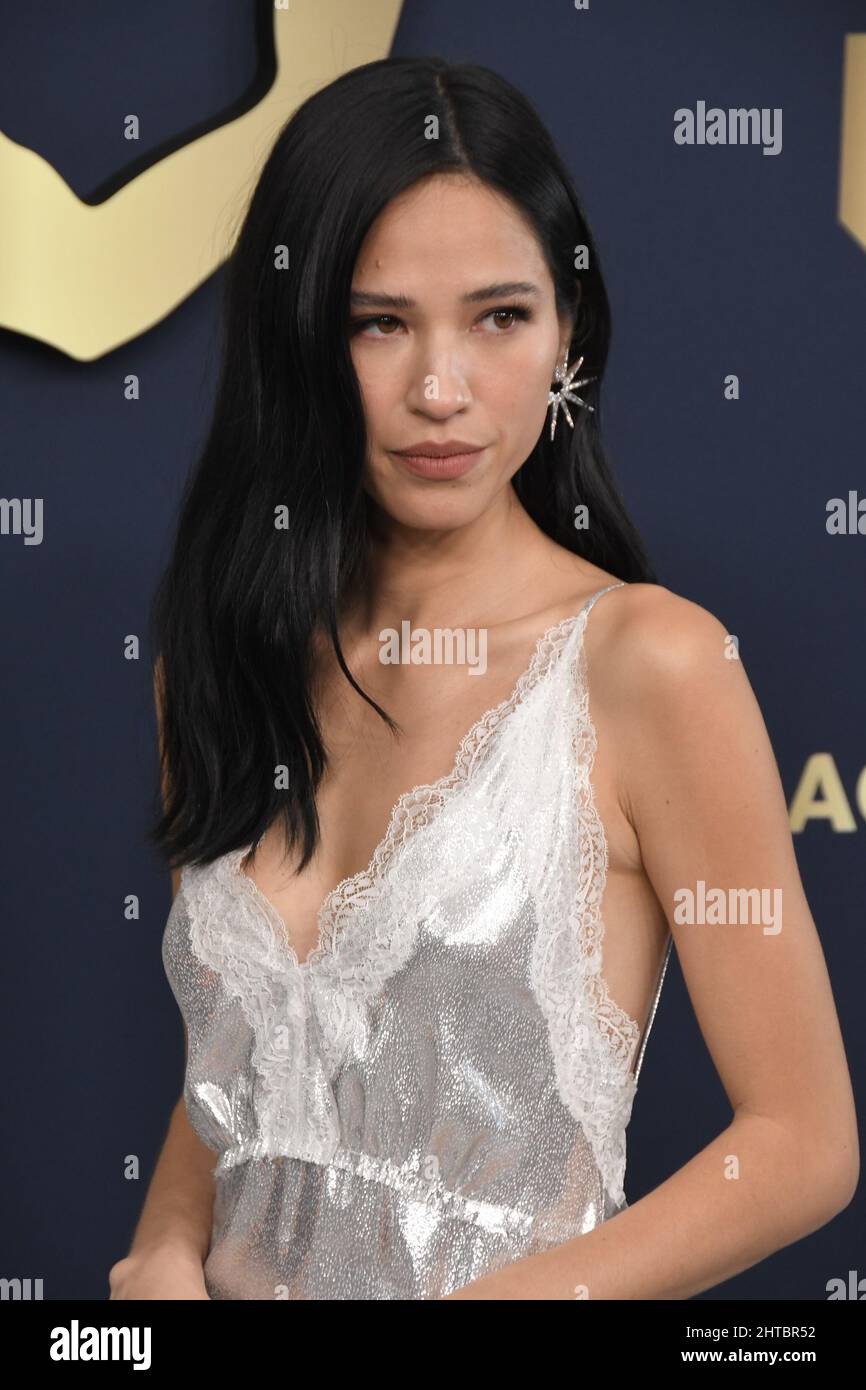 Kelsey Chow arrives at the 28th Screen Actors Guild Awards held at the