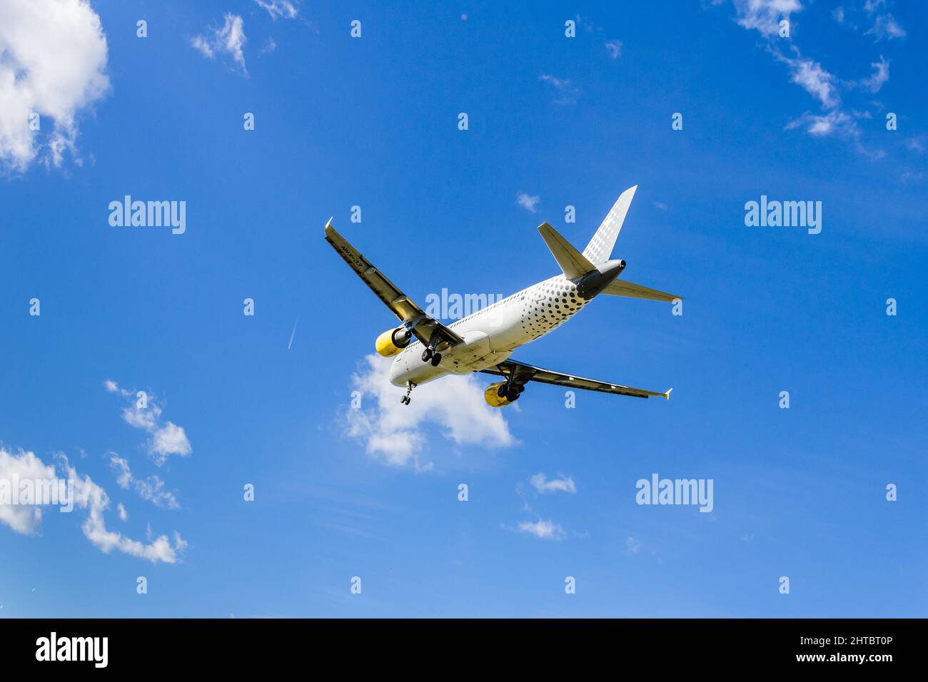 Barcelona, Spain; November 1, 2021 Vueling Airbus A320 plane, landing at Josep Tarradellas