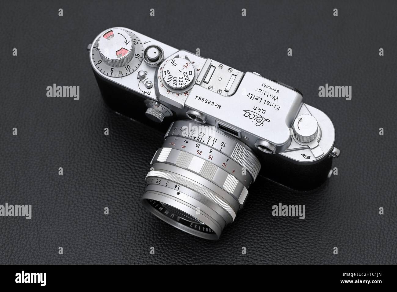 Kagawa, Japan - February 27, 2022: Leica ⅢF rangefinder camera with Leitz 50mm f1.4 Summilux L-mount lens. Vintage collectible classic lens concept. Stock Photo