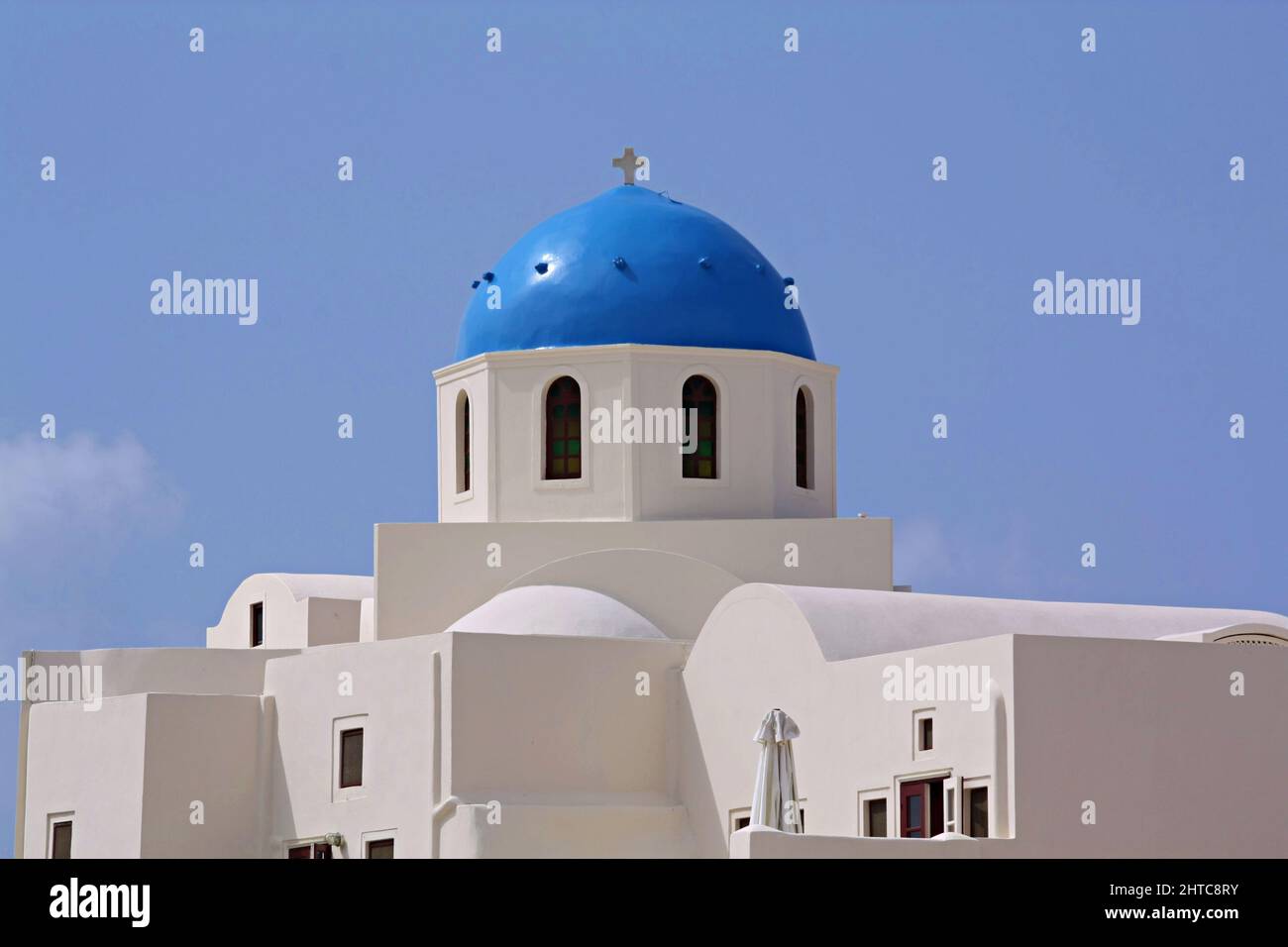 Beautiful Traditional S White House With Blue Domes In Village Of Oia beautiful-traditional-s-white-house-with-blue-domes-in-village-of-oia