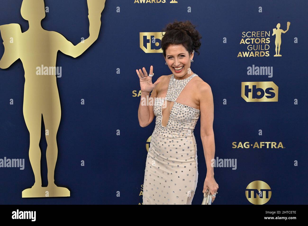 Santa Monica, United States. 28th Feb, 2022. Lisa Edelstein attends the 28th annual SAG Awards held at The Barker Hangar in Santa Monica, California on Sunday, February 27, 2022. The Screen Actors Guild Awards was broadcast live on TNT and TBS. Photo by Jim Ruymen/UPI Credit: UPI/Alamy Live News Stock Photo