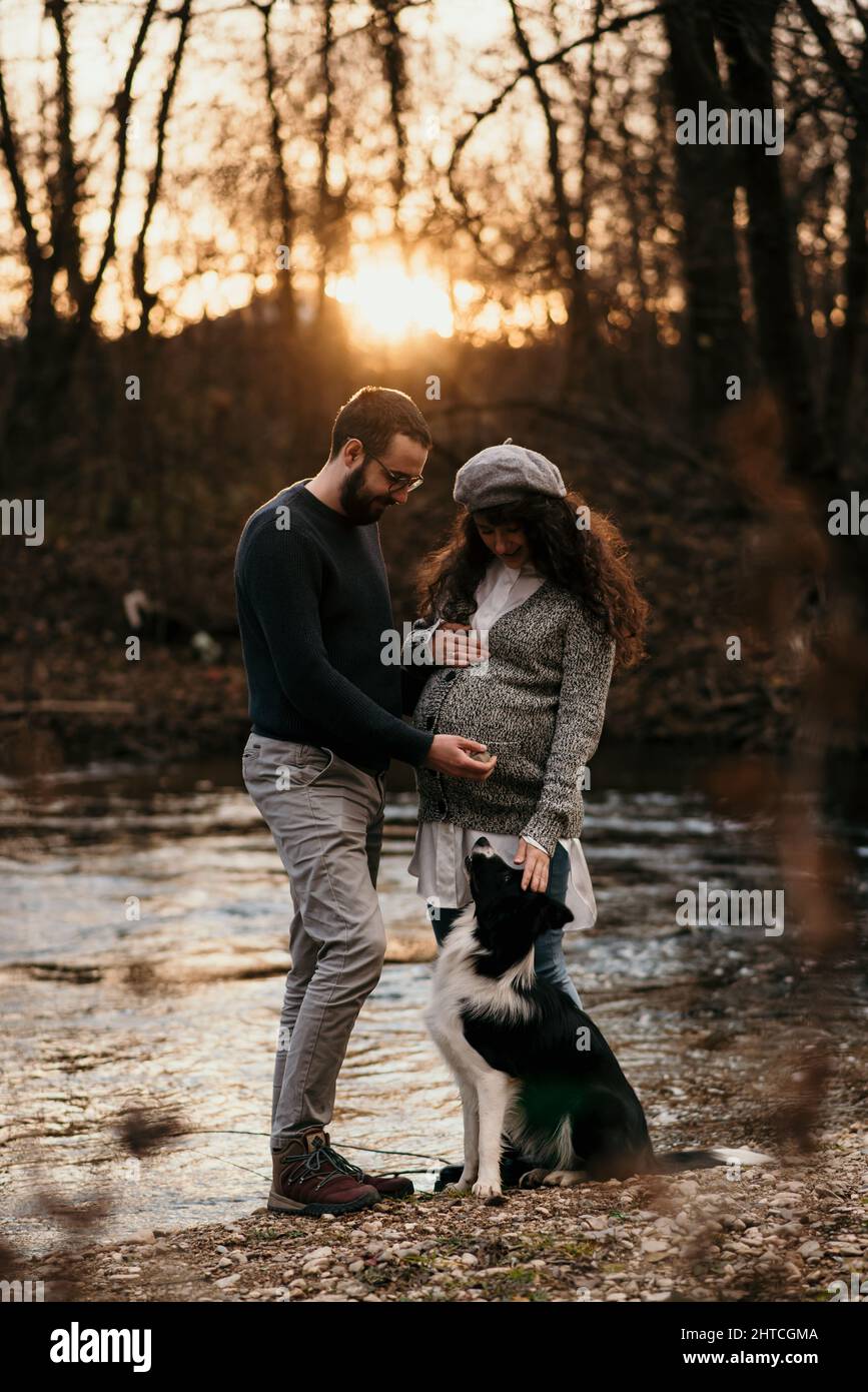 Family pregnancy photoshoot hi-res stock photography and images - Alamy