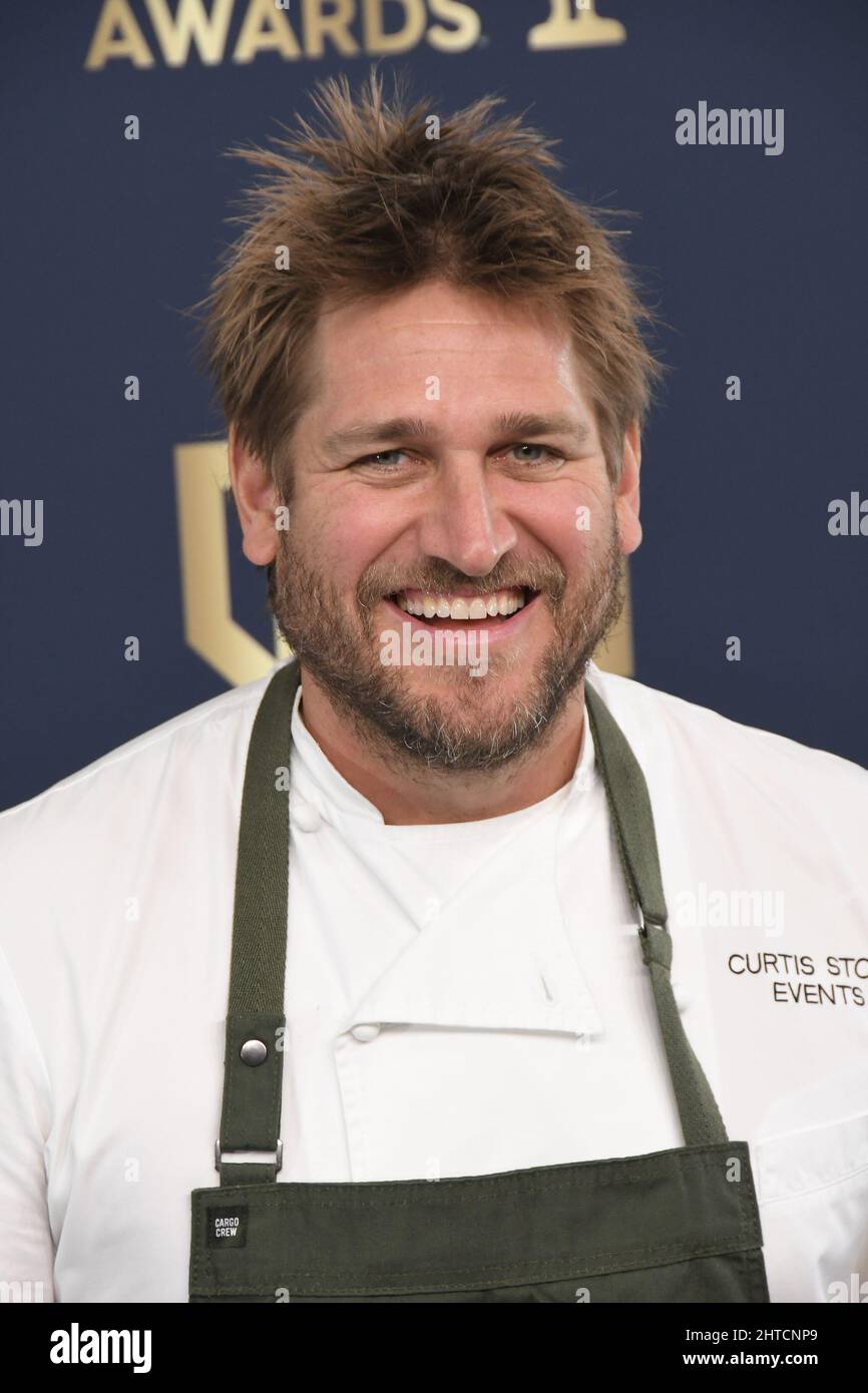 Los Angeles, USA. 27th Feb, 2022. Curtis Stone arrives at the 28th