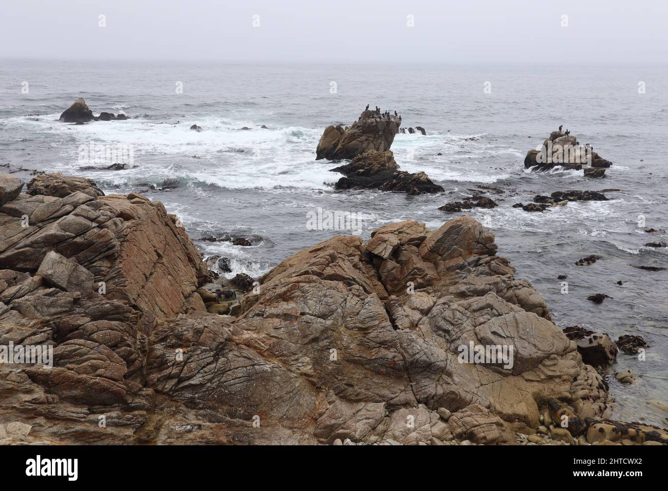 Rocky shore formations hi-res stock photography and images - Alamy