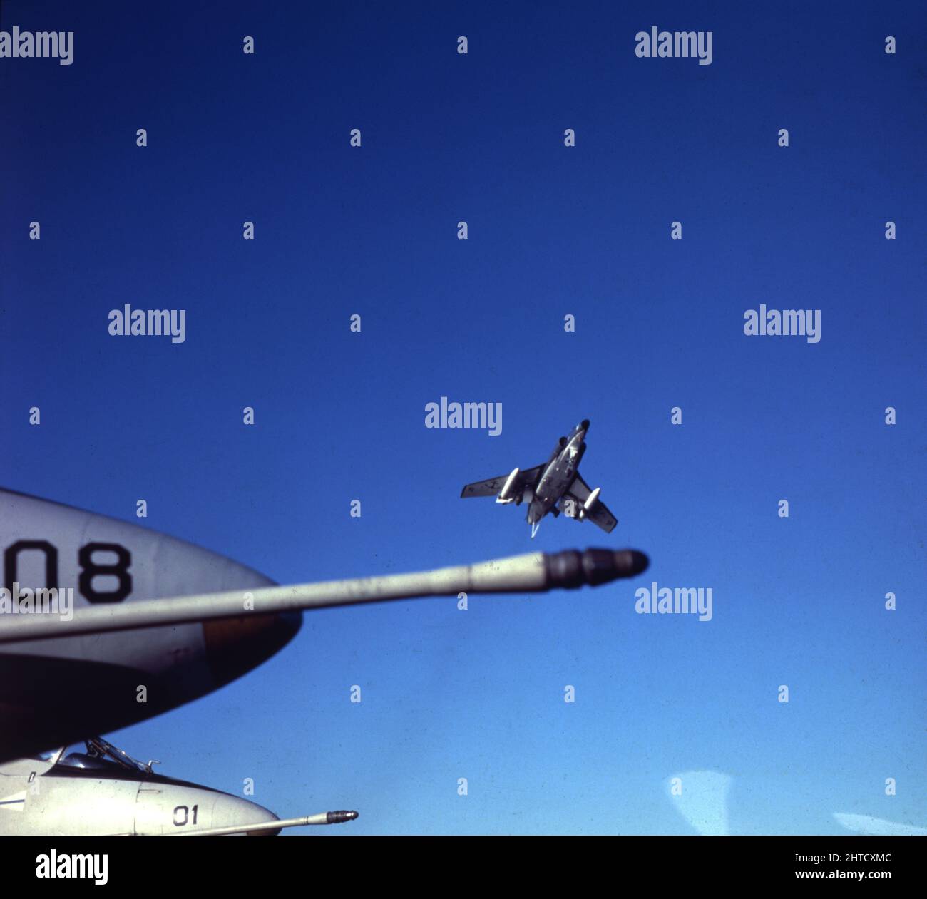 1982 Flying Jet 1980s military airplane hi-res stock photography and images - Alamy