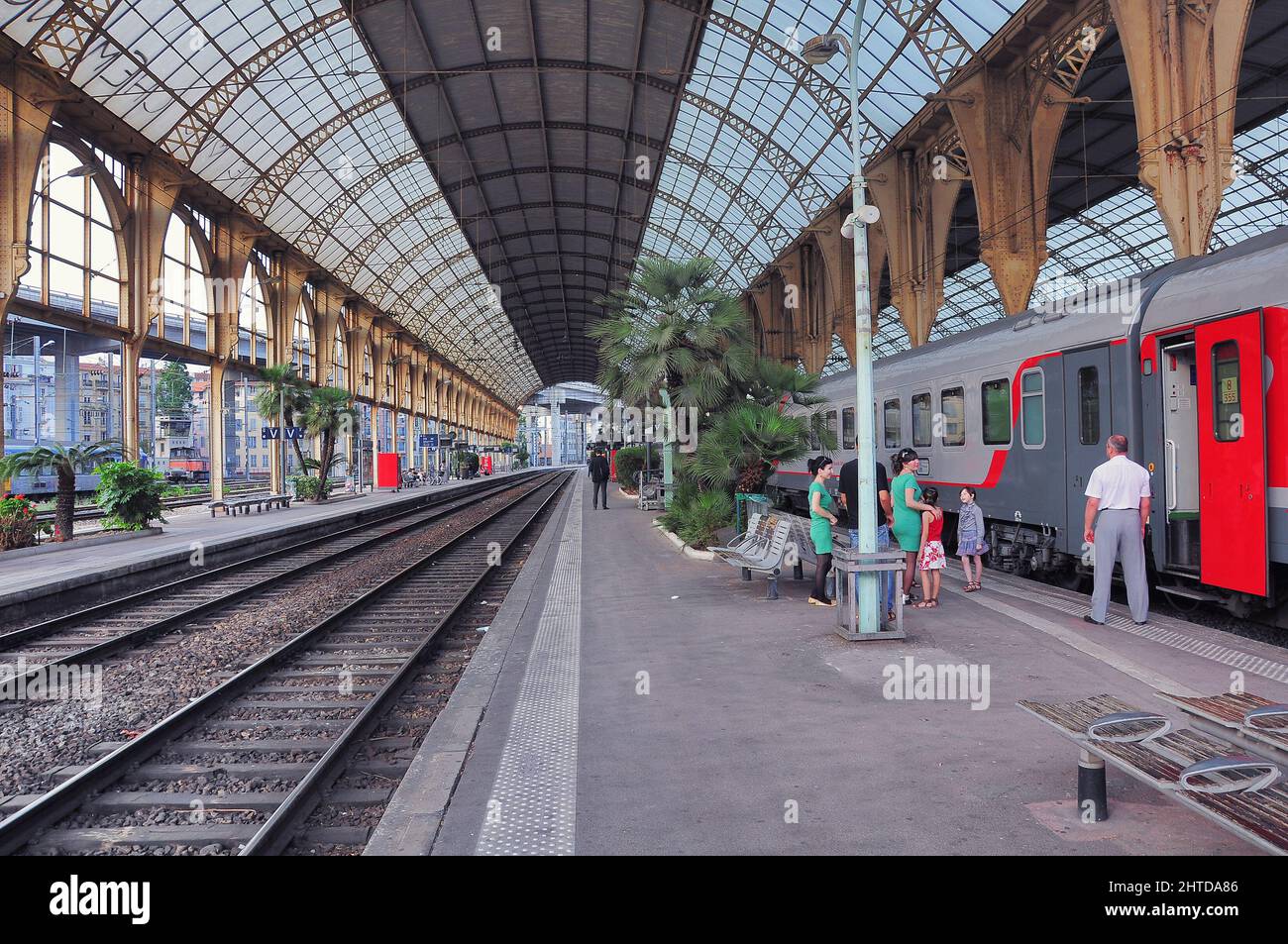 Inside train station nice france hires stock photography and images Alamy