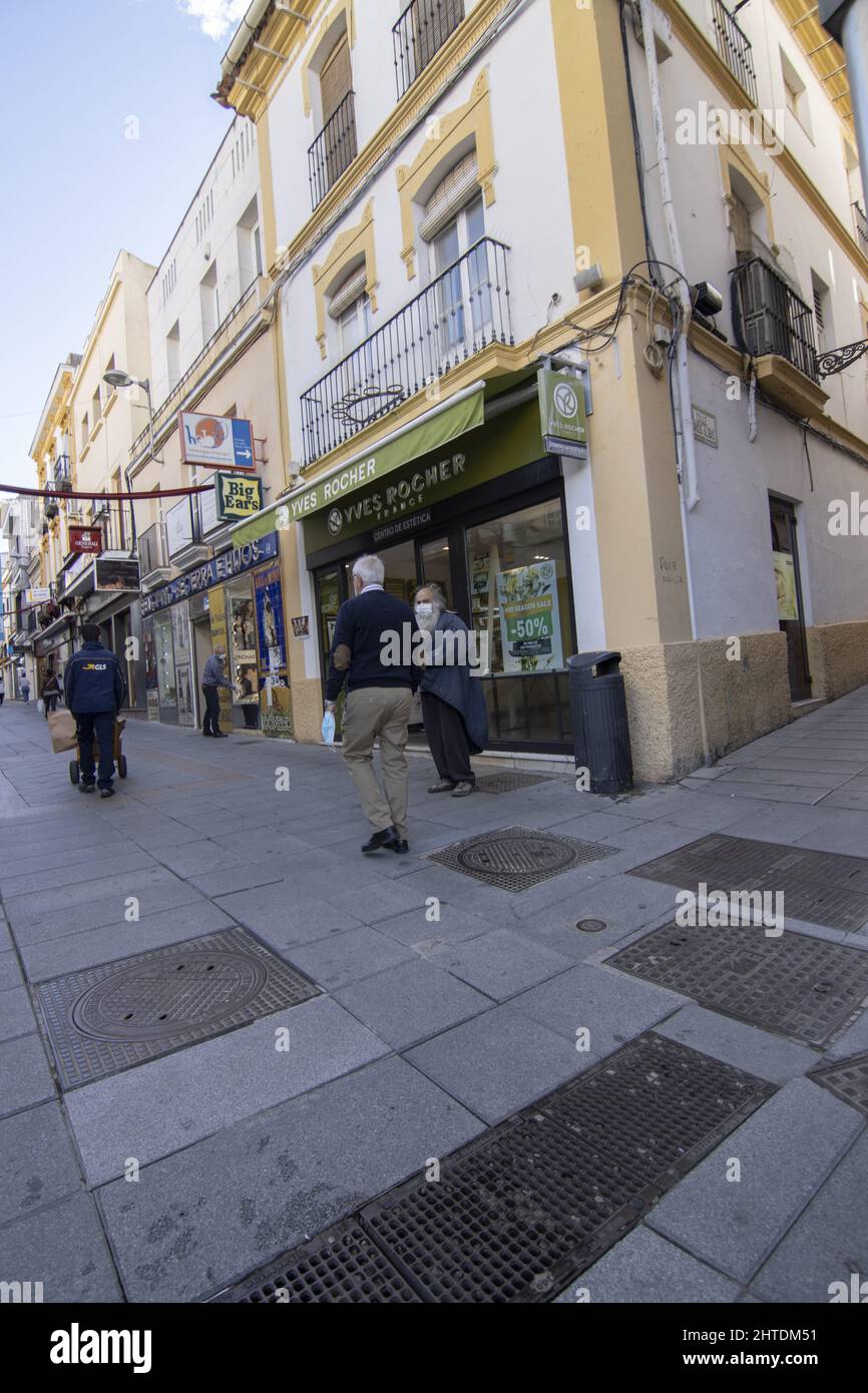 Daytime view of a shopping street in Spain Stock Photo Alamy