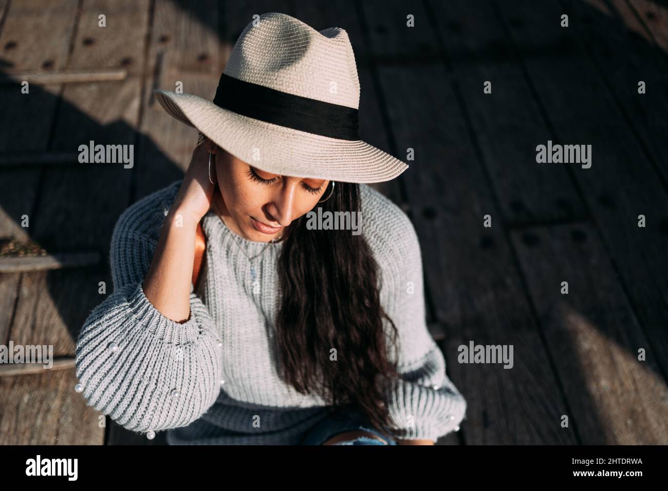Woman wearing backpack hat hi-res stock photography and images - Alamy