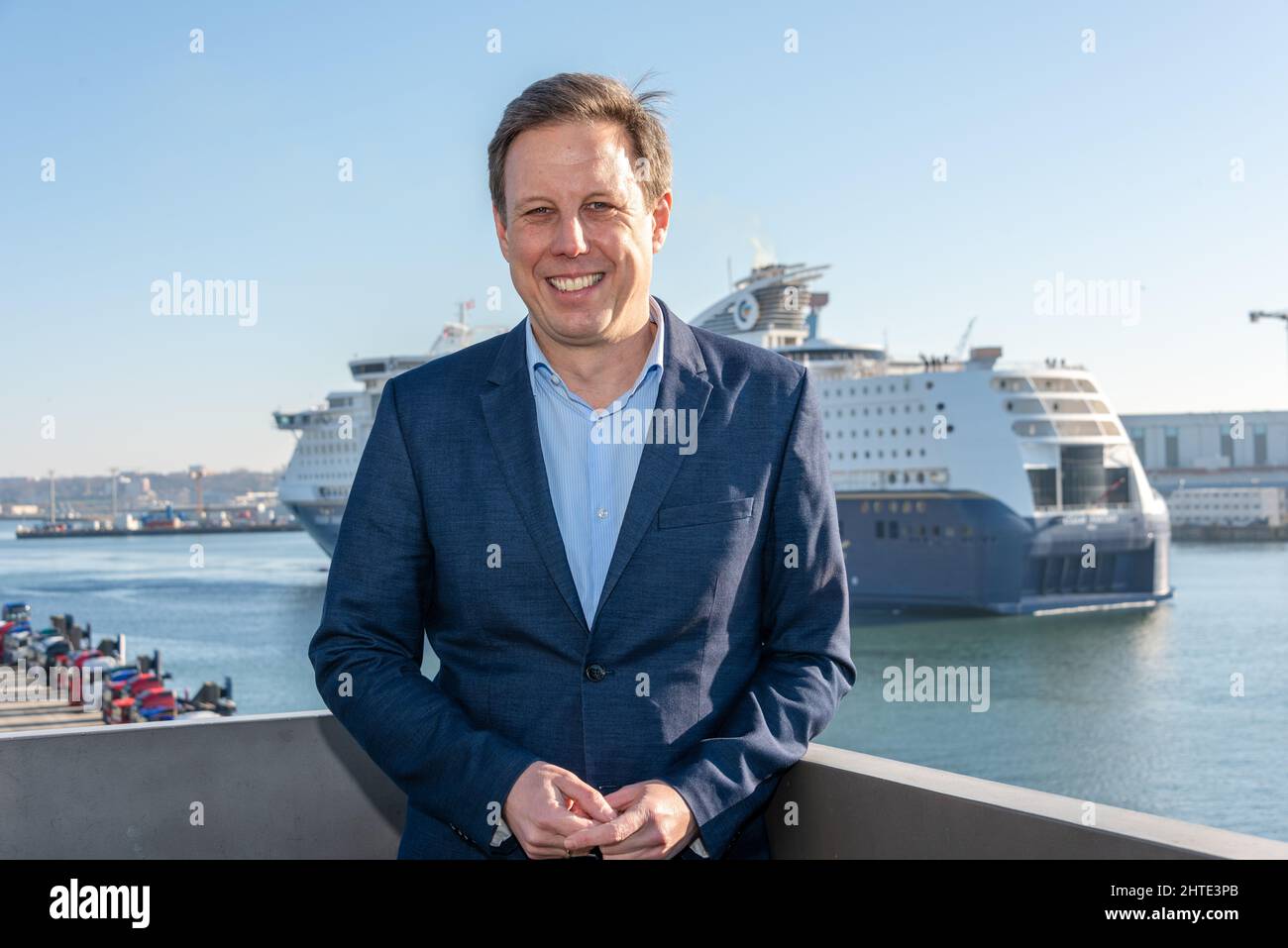 Kiel, Deutschland  28. Feb. 2022 Porträt des Spitzenkandidaten Thomas Losse-Müller bei der Präsentation des Wahlprogramms der Wahl 2022 Stock Photo
