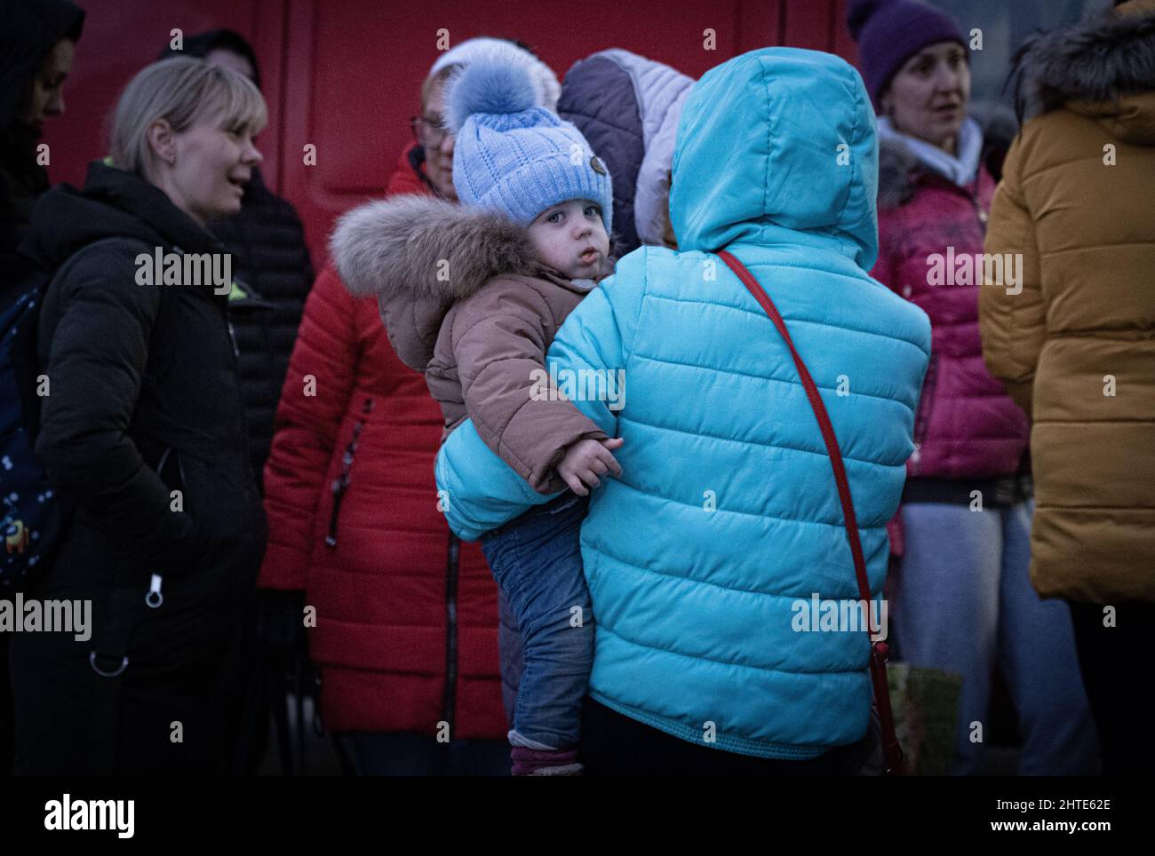 Desperation grows at Ukraine border as more than half a million refugees flee war - Copyright: Bel Trew/The Independent (Must Credit) Stock Photo