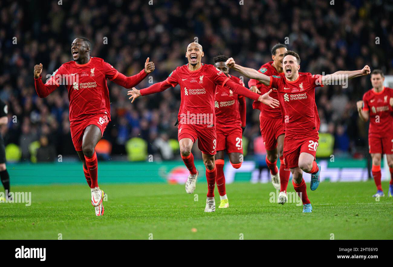 London, UK. 27th Feb, 2022. 27 February 2022 - Chelsea v Liverpool - Carabao Cup - Final - Wembley Stadium Liverpool players celebrate winning the penalty shootout in the Carabao Cup Final at Wembley Stadium. Picture Credit : Credit: Mark Pain/Alamy Live News Stock Photo