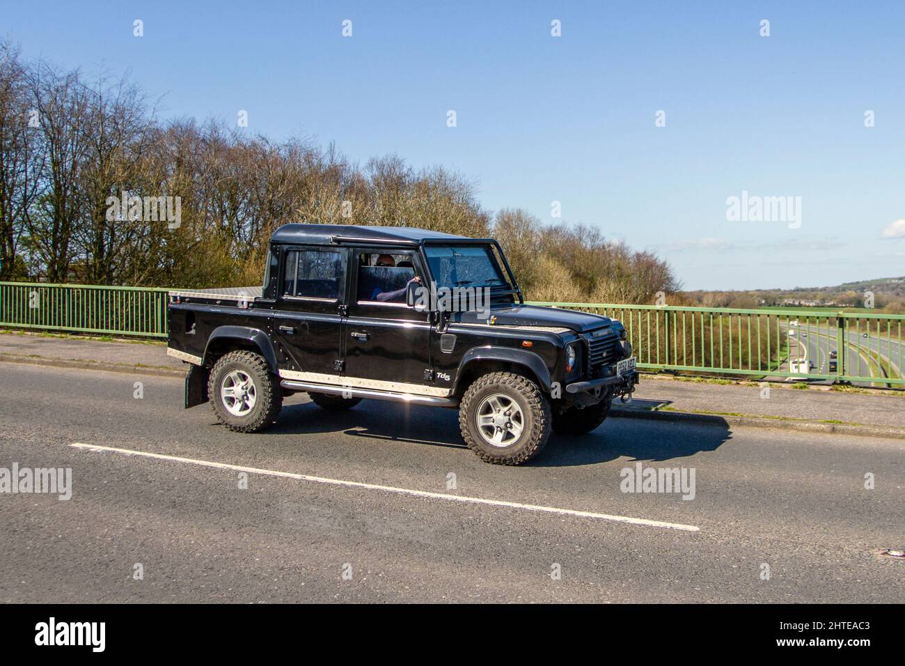 2002 black Land Rover Defender TD5 Hardtop converted pickup 2495cc