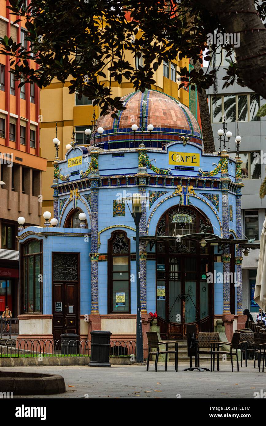 decoratively tiled art nouveau cafe with domed roof in parque san telmo triana las palmas gran canaria Stock Photo