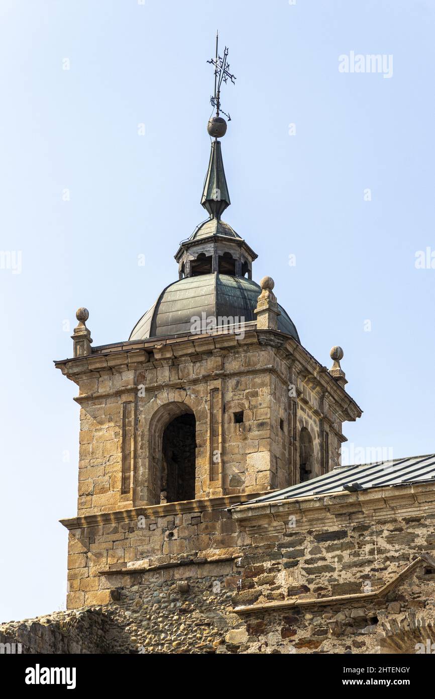 https://c8.alamy.com/comp/2HTENGY/church-bell-tower-of-the-monastery-of-saint-mary-of-carracedo-el-bierzo-spain-2HTENGY.jpg