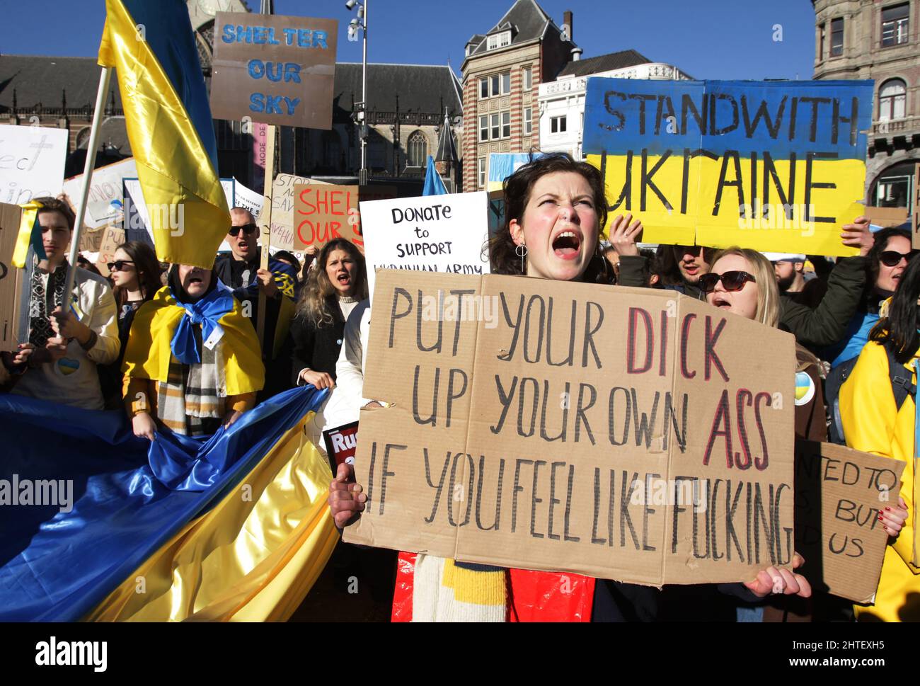 Thousands demonstrators protest against the Russian military invasion ...