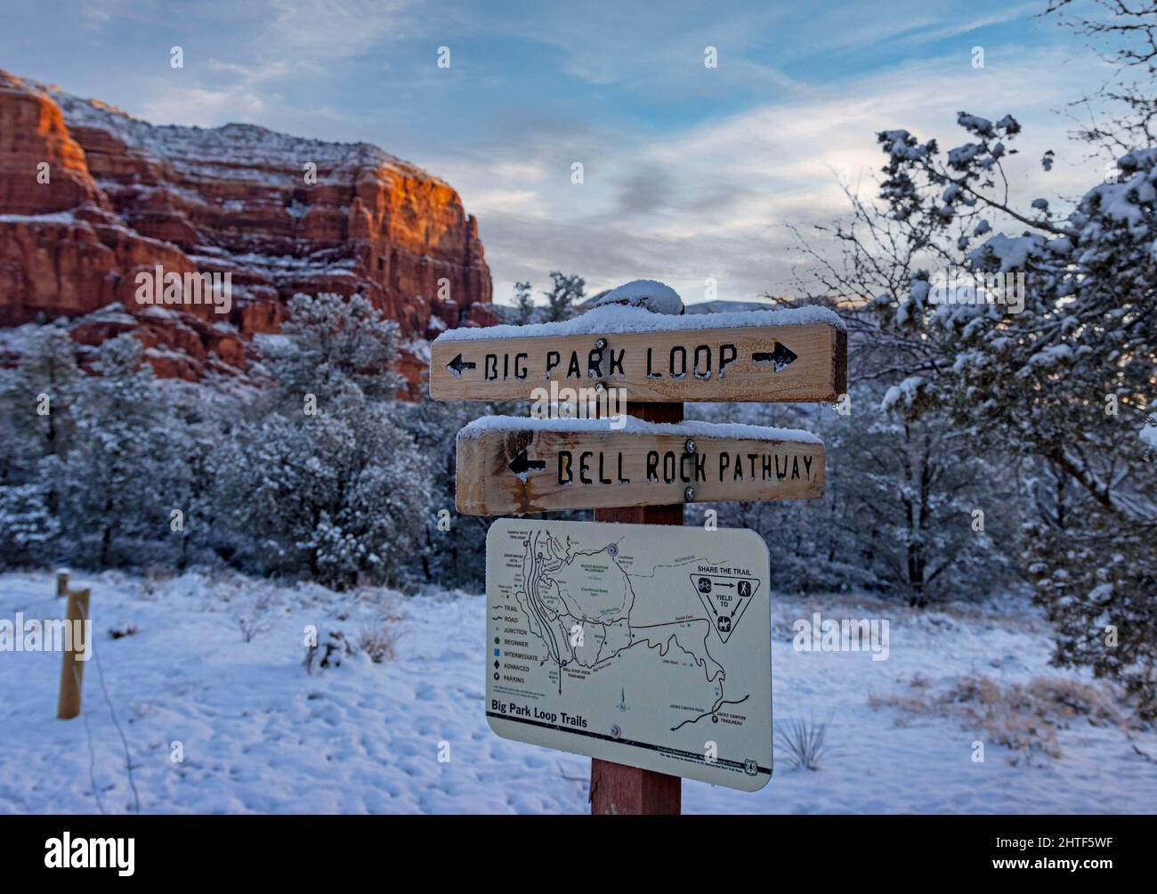 Bell Rock Trail Sign With Snow In Sedona Arizona Winter 2022 Stock Photo