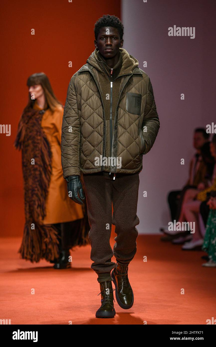 Tod S Fashion Show On The Fourth Day Of Milan Fashion Week Women S Fall Winter 22 Collection Milan Italy February 25th 22 Photo By Matteo Rossetti Mondadori Portfolio Sipa Usa Stock Photo Alamy