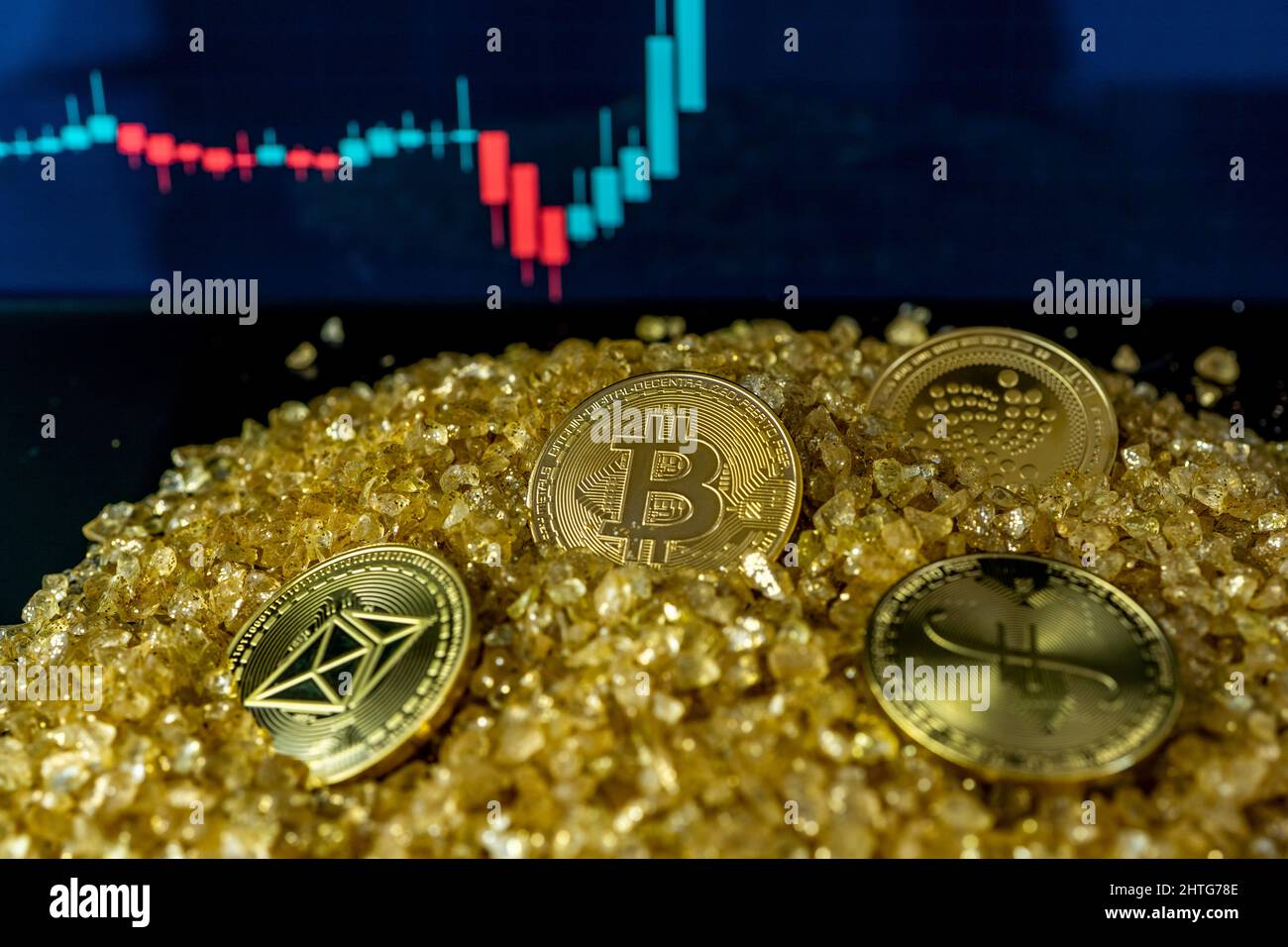 Altcoin and Bitcoin on the gold crystal mineral stone mountain. Stock  Growth blurred background. Chart shows a strong increase in the price of  bitcoin. Investment platform, charts and bitcoin coin Stock Photo -