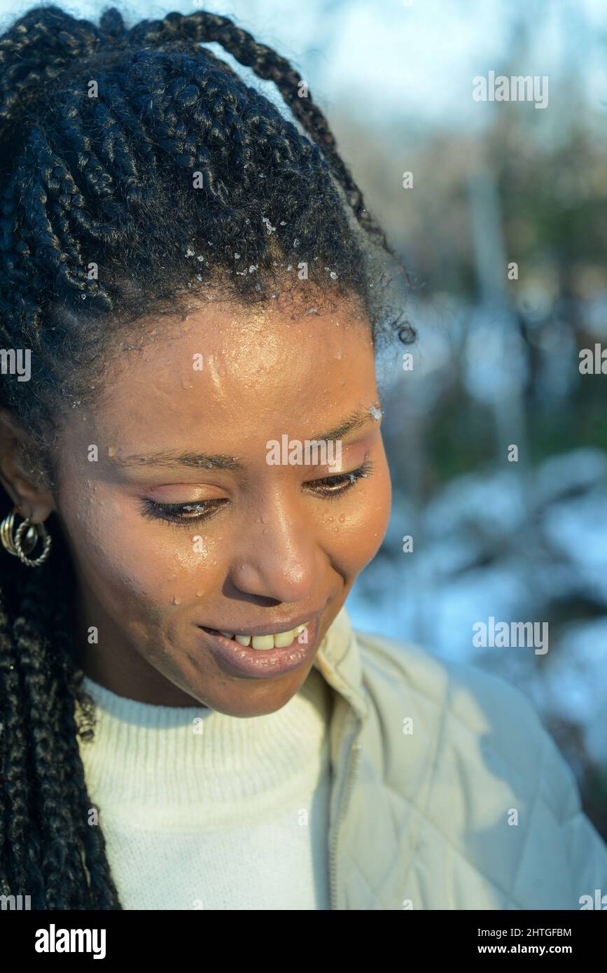 Beautiful african model hi-res stock photography and images - Alamy