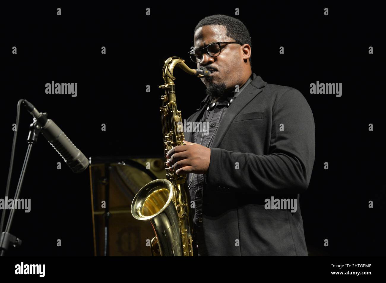 Live concert #01 Stock Photo - Alamy