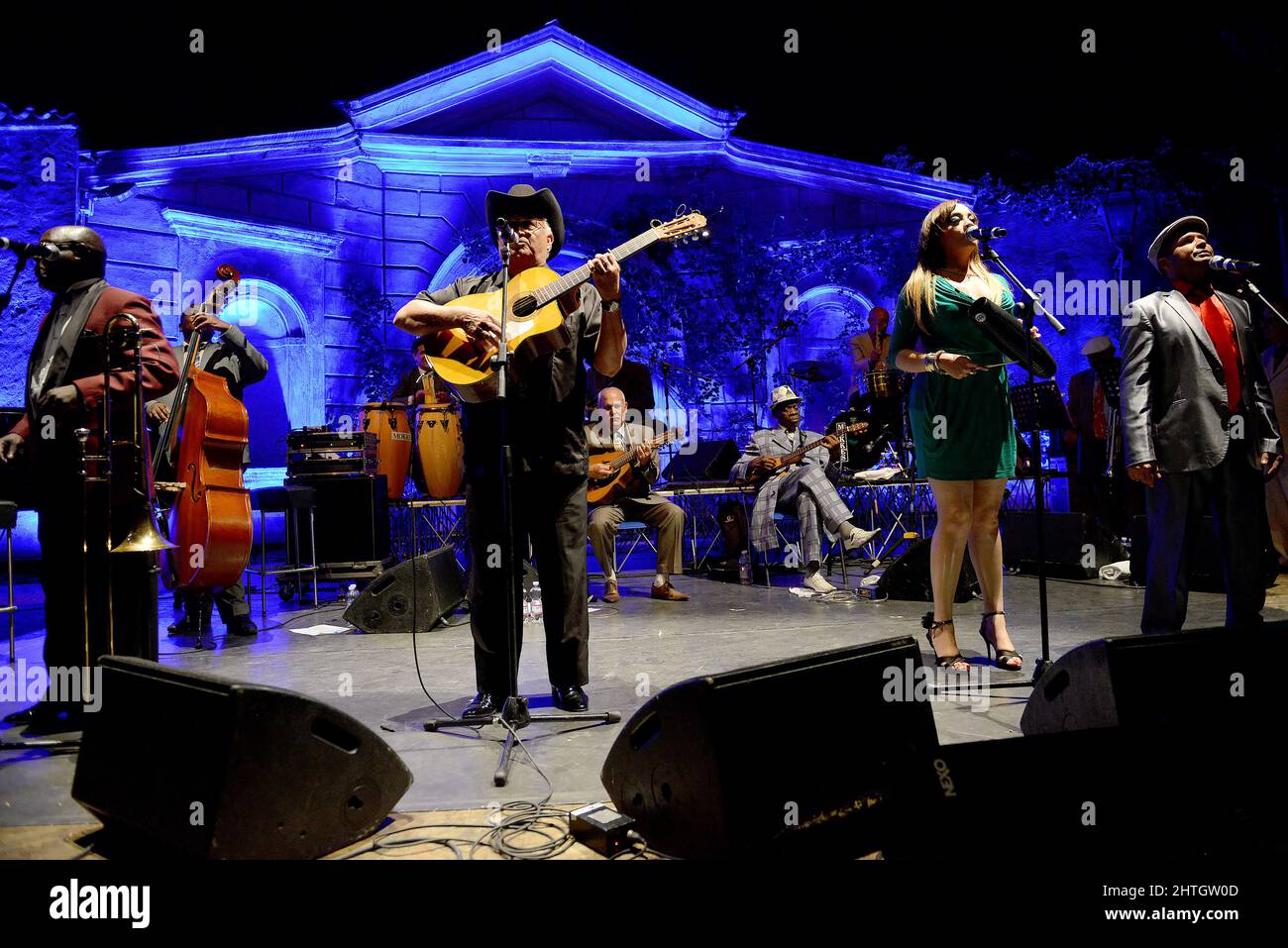 Live concert #01 Stock Photo - Alamy