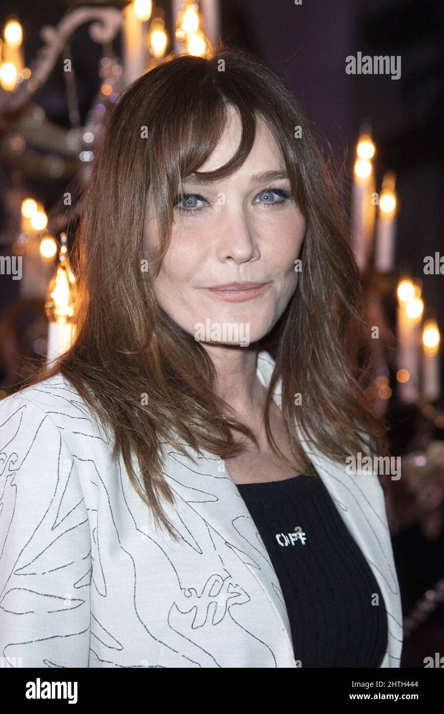 Carla Bruni Sarkozy attending the Off-White Womenswear Fall/Winter 2022-2023 show Spaceship Earth: An "Imaginary Experience" at Palais Brongniart during Paris Fashion Week in Paris, France on February 28, 2022. Photo by Aurore Marechal/ABACAPRESS.COM Stock Photo