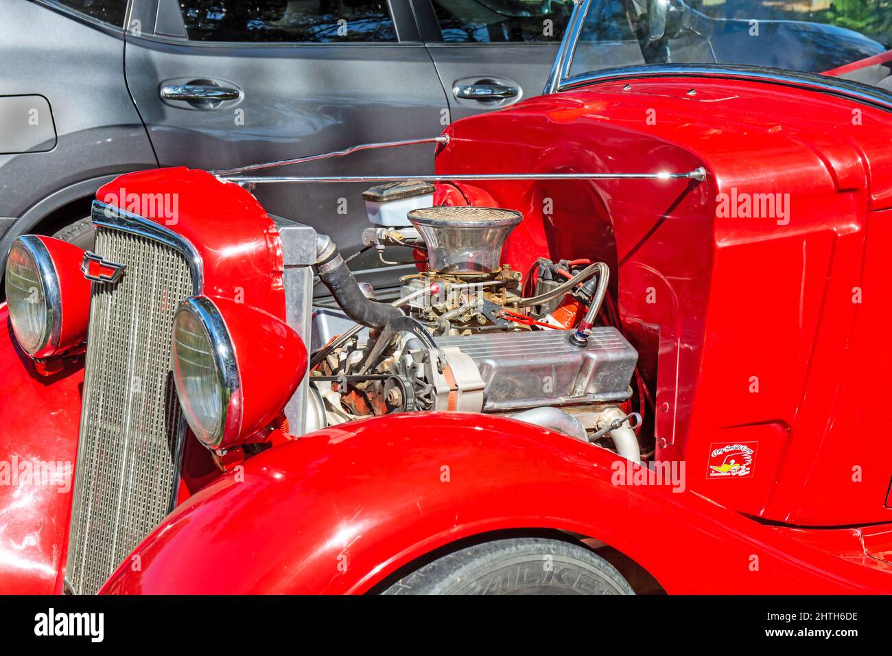 1934 Chevrolet hot rod engine bay Stock Photo Alamy