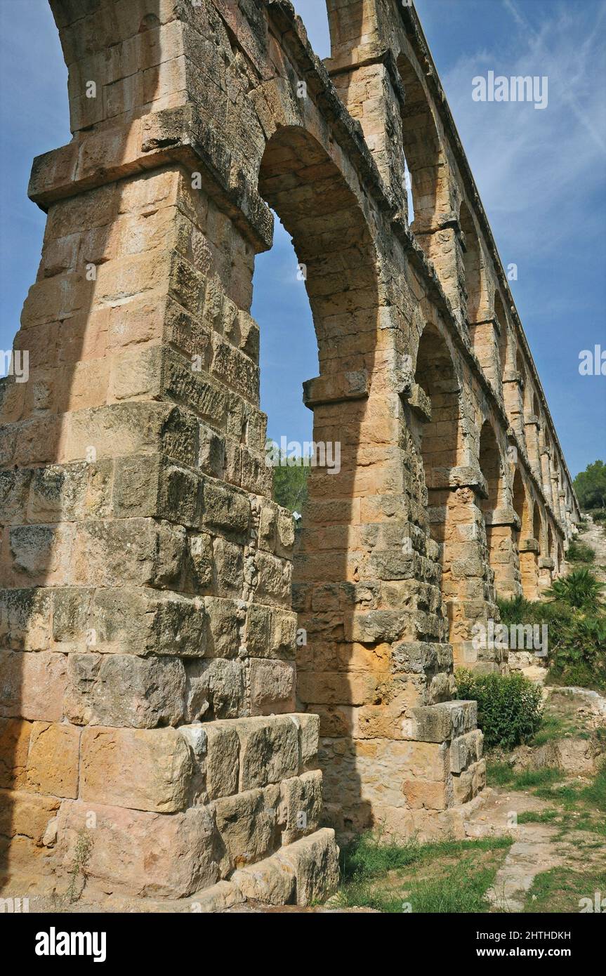 Les Ferreres Aqueduct or Devil's Bridge in Tarragona,Catalonia,Spain Stock Photo