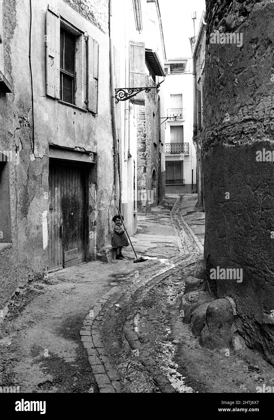 Poverty france Black and White Stock Photos & Images - Alamy