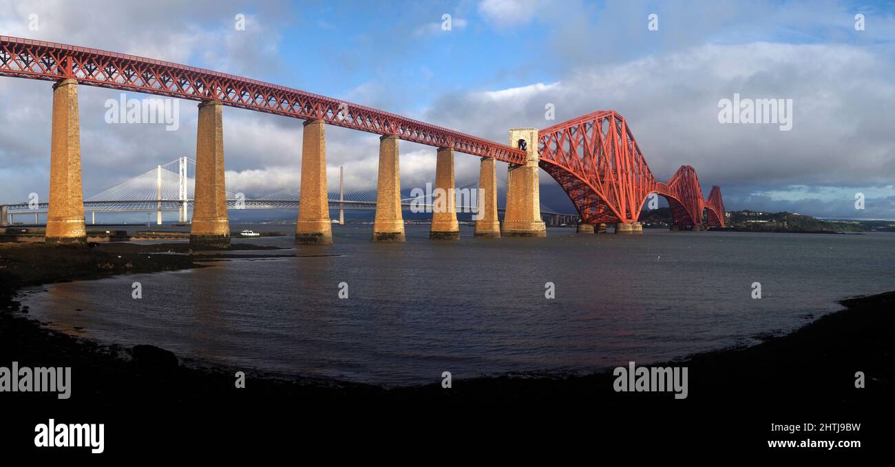 Forth rail bridge, Edinburgh panorama Stock Photo