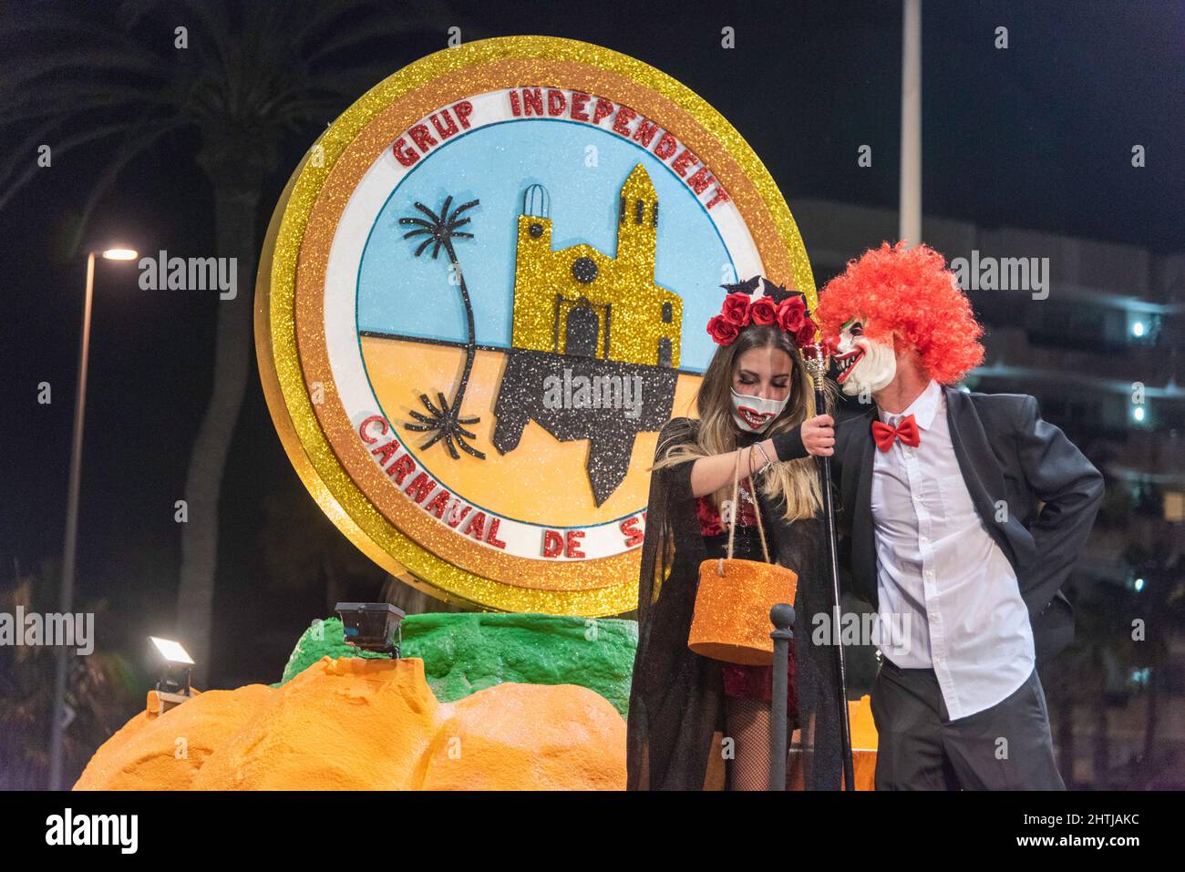 sitges carnaval 2022 desfile de sonrisas en la rua de la disbauxa 2022 Stock Photo
